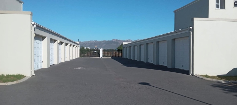 2 Bedroom Property for Sale in Heritage Park Western Cape